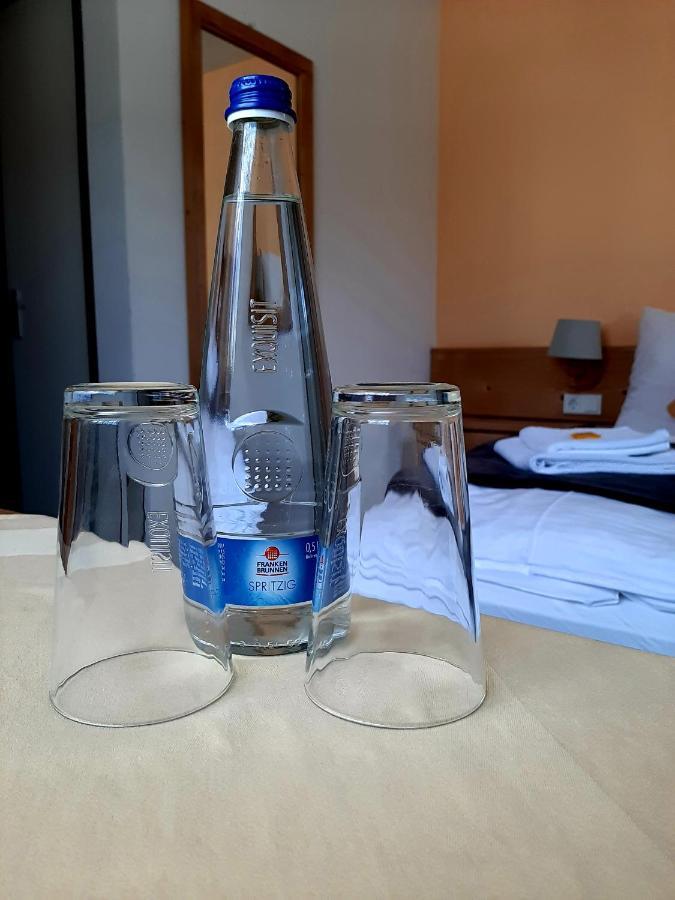 Hotel Landgasthof Frankenstern غوسوينستين المظهر الخارجي الصورة