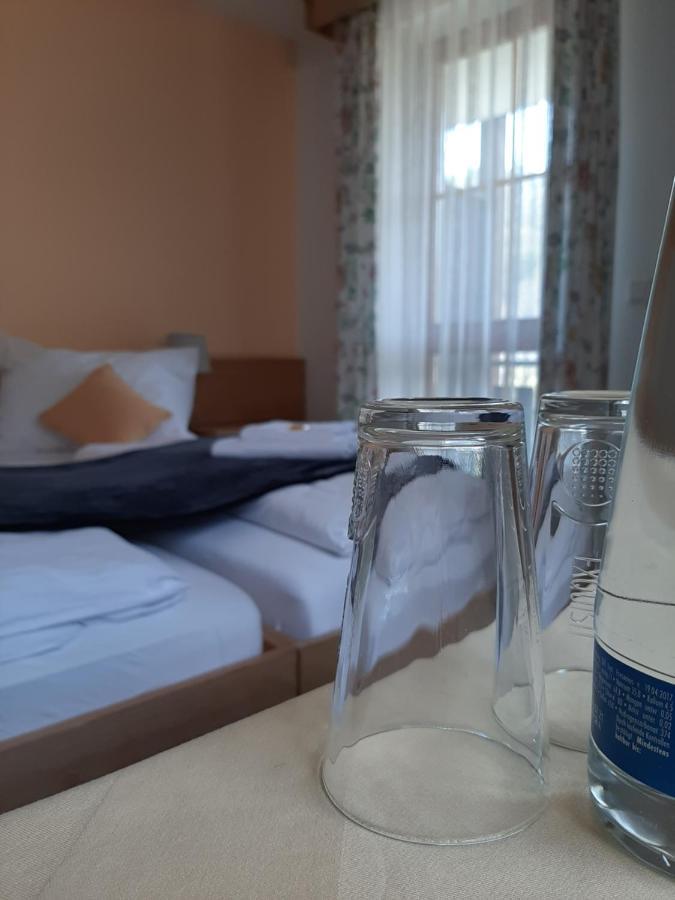 Hotel Landgasthof Frankenstern غوسوينستين المظهر الخارجي الصورة