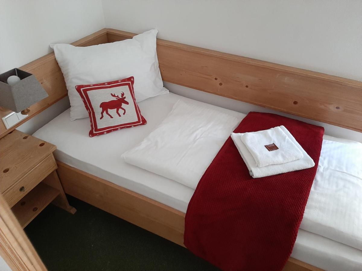 Hotel Landgasthof Frankenstern غوسوينستين المظهر الخارجي الصورة