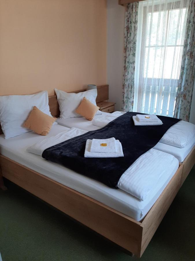Hotel Landgasthof Frankenstern غوسوينستين المظهر الخارجي الصورة