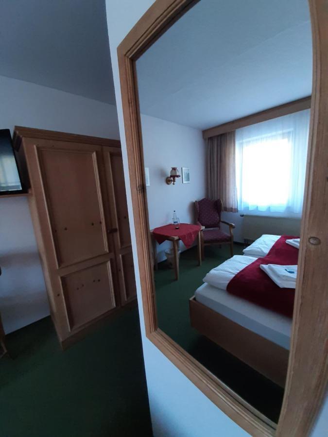 Hotel Landgasthof Frankenstern غوسوينستين المظهر الخارجي الصورة
